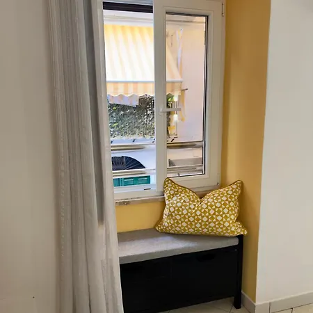 Appartement Stylish Steps From The *