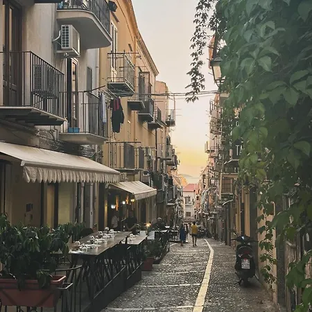 Stylish Steps From The * Cefalú
